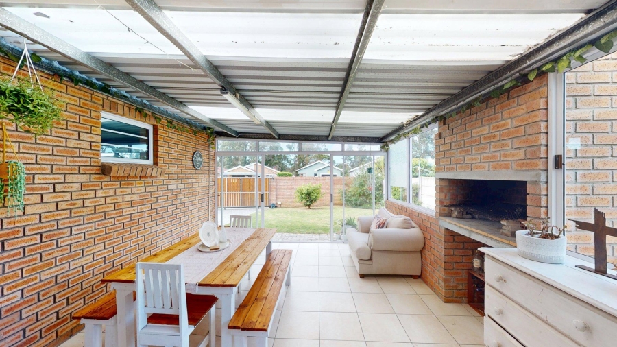 3 Bedroom Property for Sale in Pinelands Eastern Cape